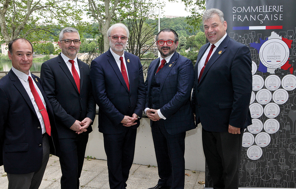 Les membres du nouveau bureau de l’UDSF avec, de gauche à droite, Frédéric Devautour, Arnaud Fatôme, Philippe Faure-Brac, Fabrice Sommier et Antoine Woerlé.